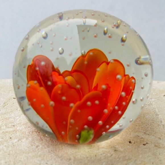Vintage Orange Flower Bubble Clear Art Glass Round Paper Weight - Picture 6 of 16